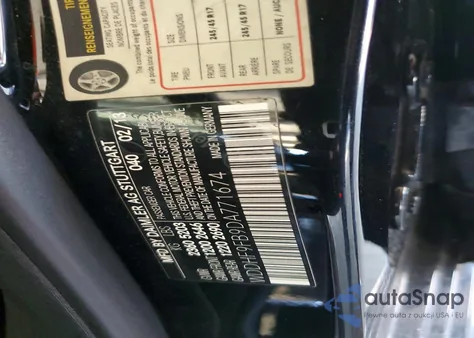 2013 Mercedes-Benz E 400 Hybrid z USA, uszkodzony, nr VIN WDDHF9FB9DA771674